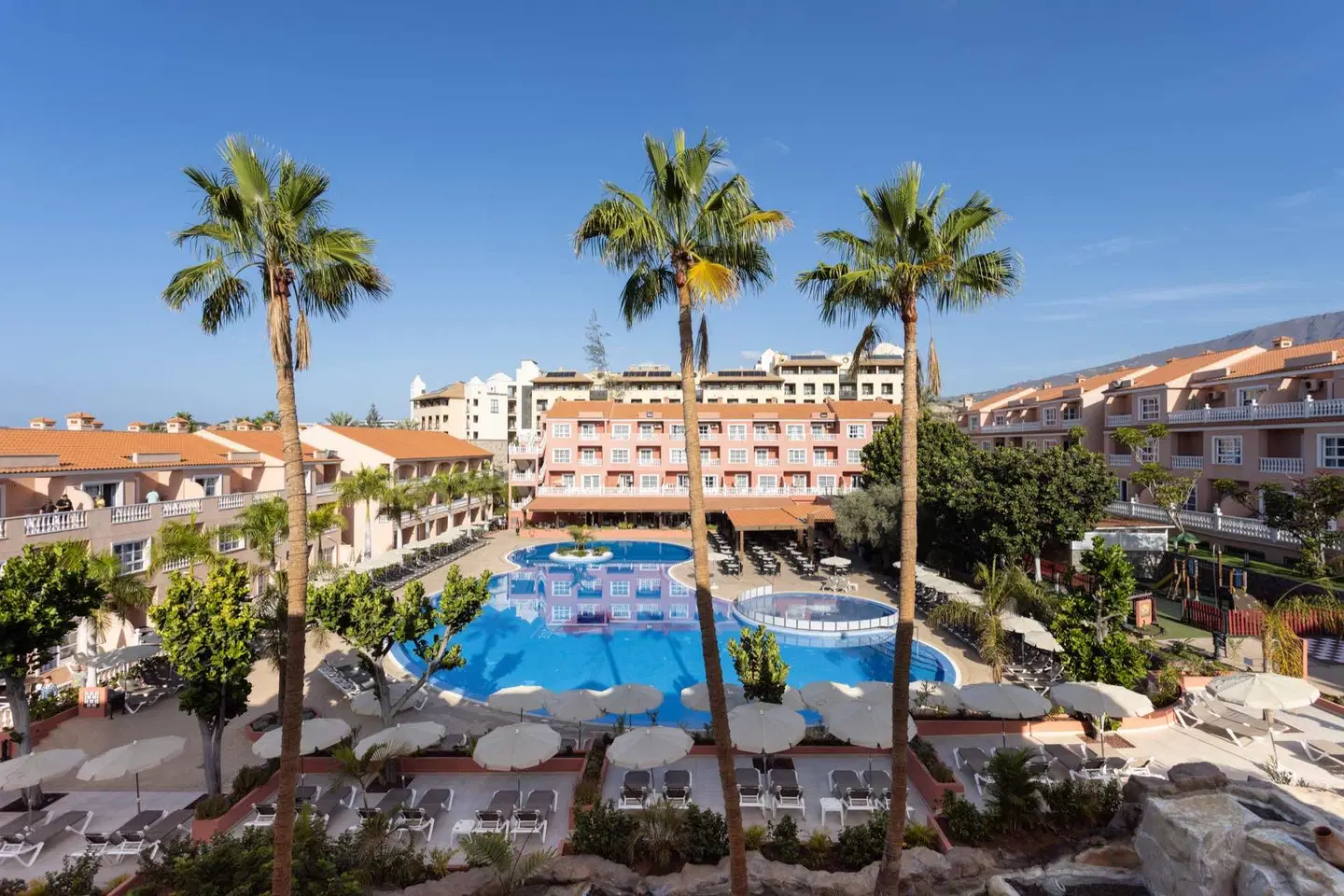 El Duque OUTDOOR_POOL