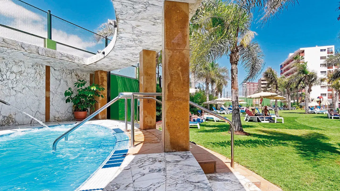 Bull Escorial & Spa TERRACE