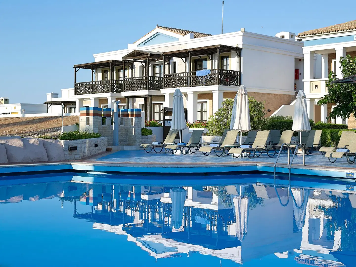 Mitsis Royal Mare OUTDOOR_POOL