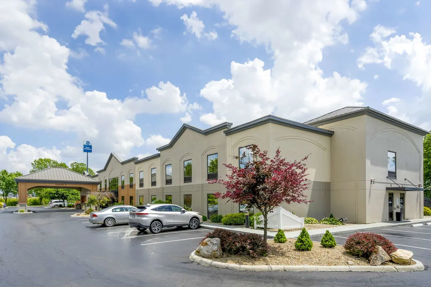 Best Western Suites Columbus EXTERIOR