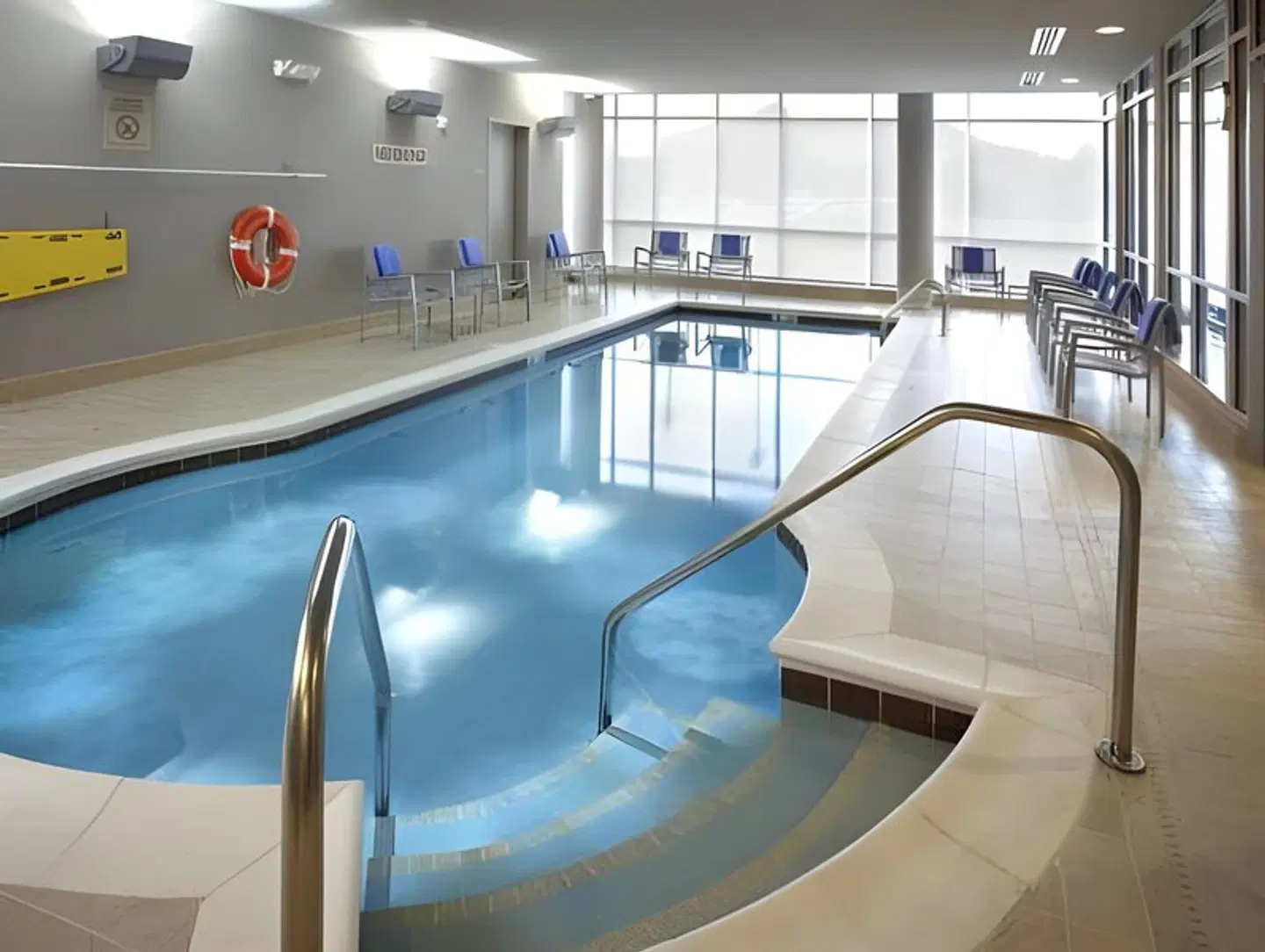 SpringHill Suites by Marriott Columbus OSU Hallenbad