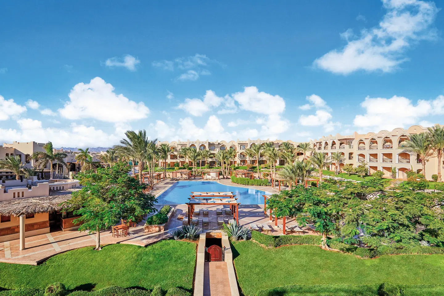 JAZ Makadi Star & Spa EXTERIOR