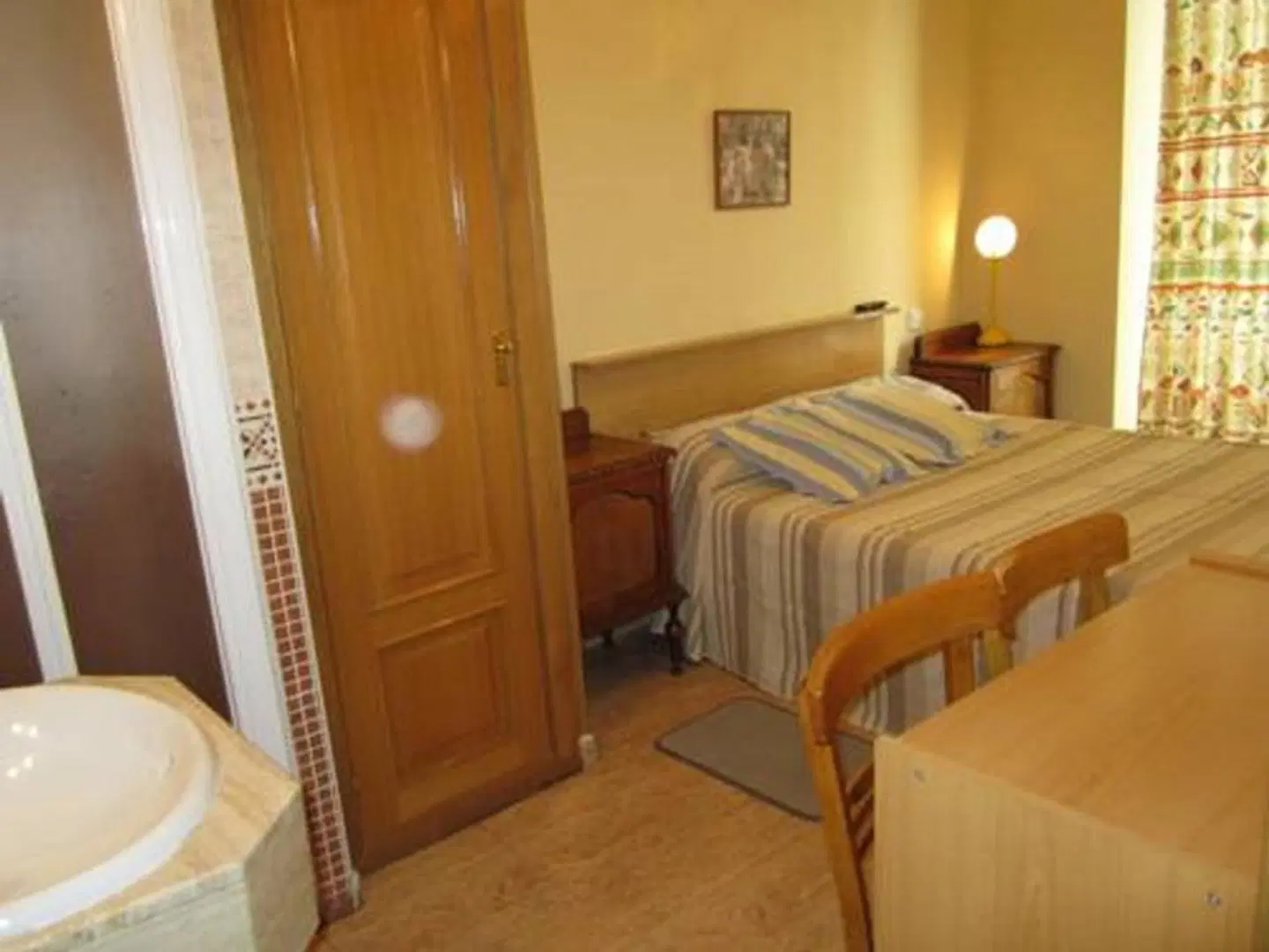 Pensión Mollo ROOM_EXAMPLE