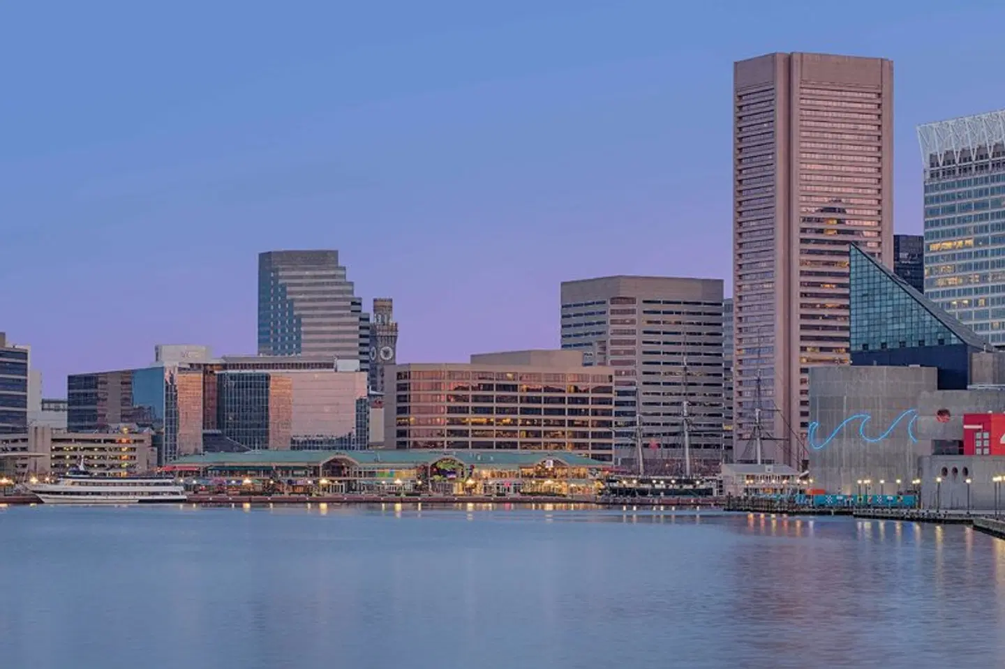 Hyatt Regency Baltimore EXTERIOR