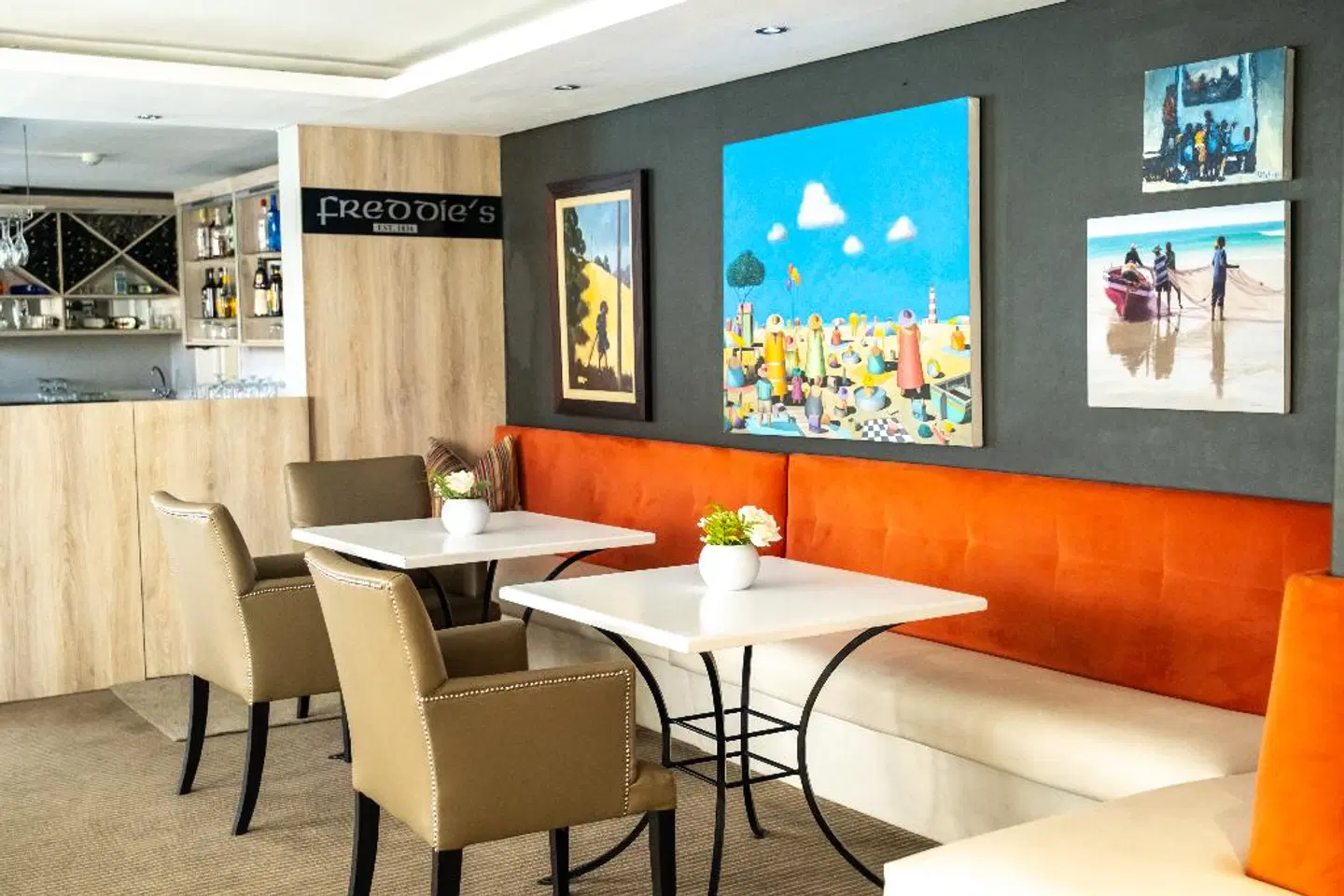 Three Cities Bantry Bay Suite Hotel Bar