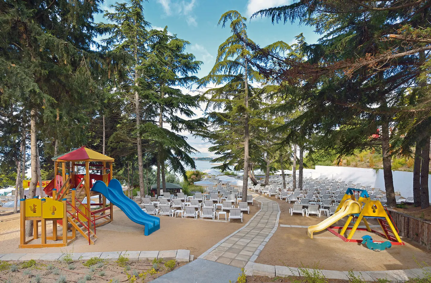 Sol Nessebar Resort BEACH