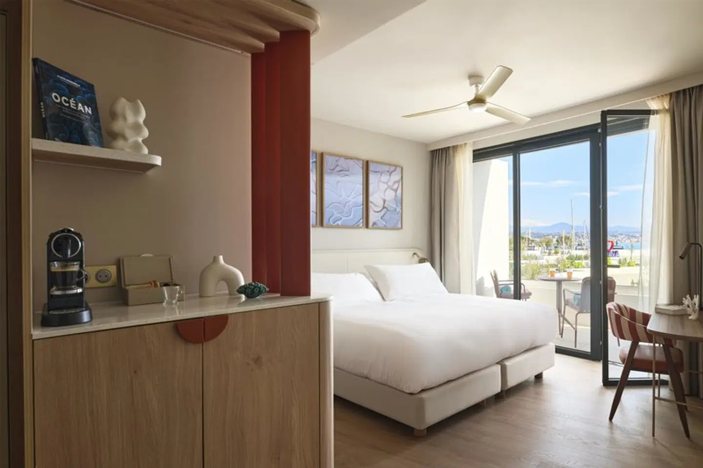 Marina Baie des Anges Hotel, Curio Collection by Hilton ROOM_EXAMPLE