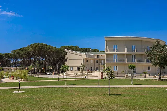 Caladune Resort EXTERIOR