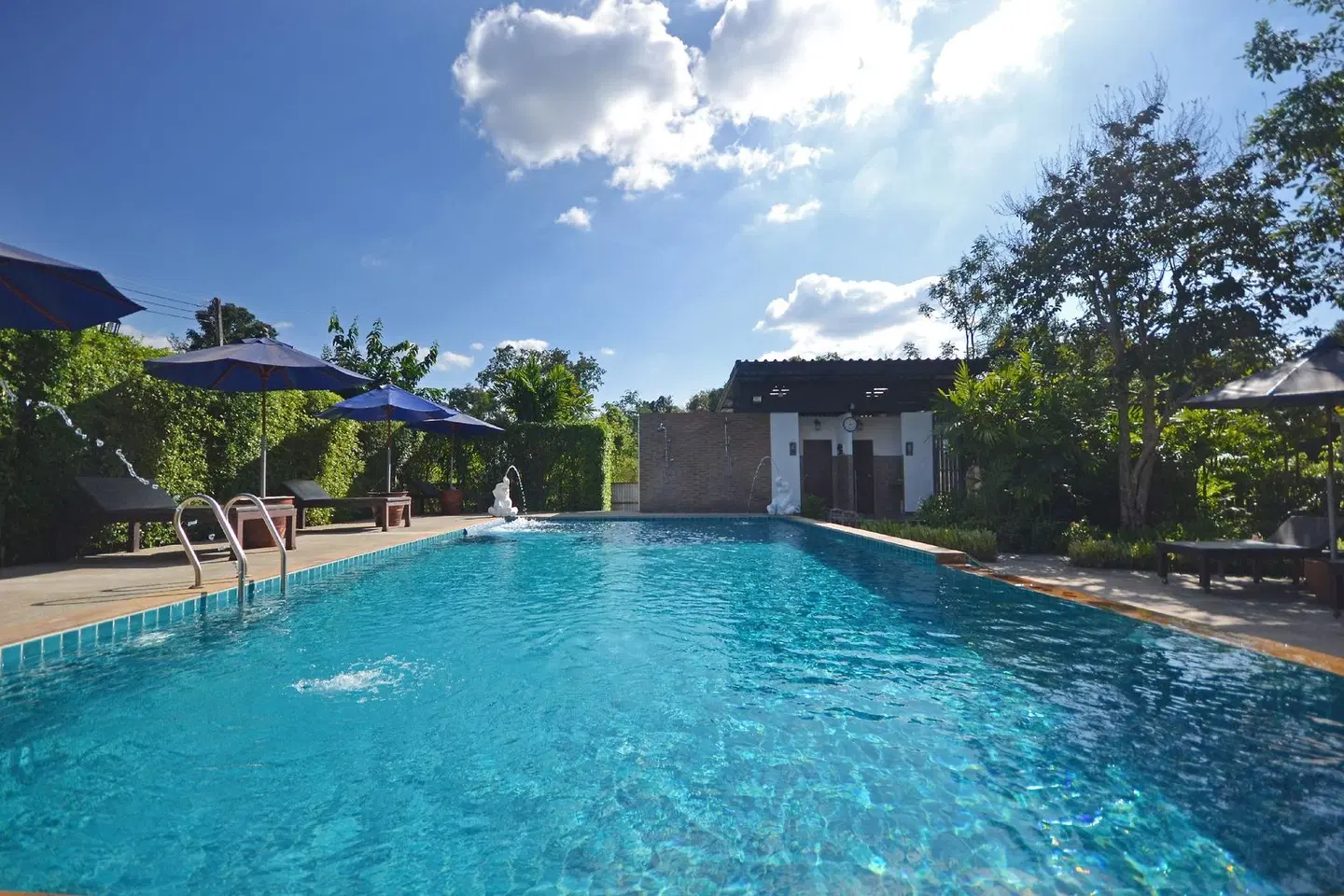 Thai Thai Sukhothai Guesthouse OUTDOOR_POOL