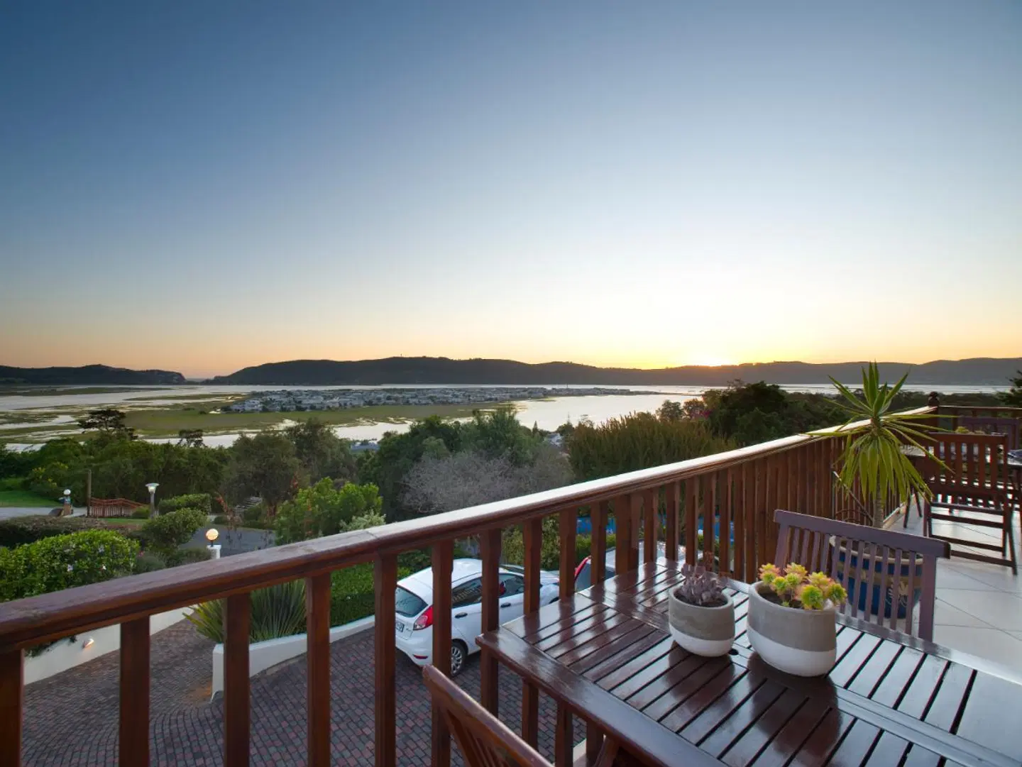 Candlewood Lodge Terrasse