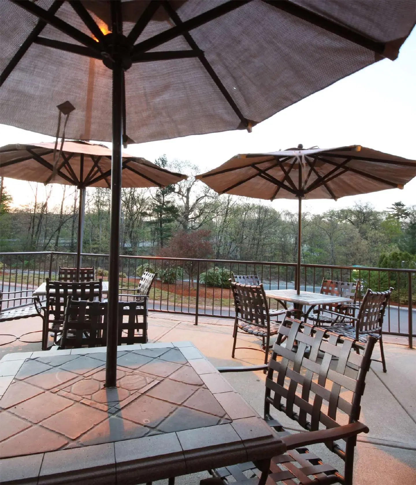 Hampton Inn Boston/Peabody Terrasse