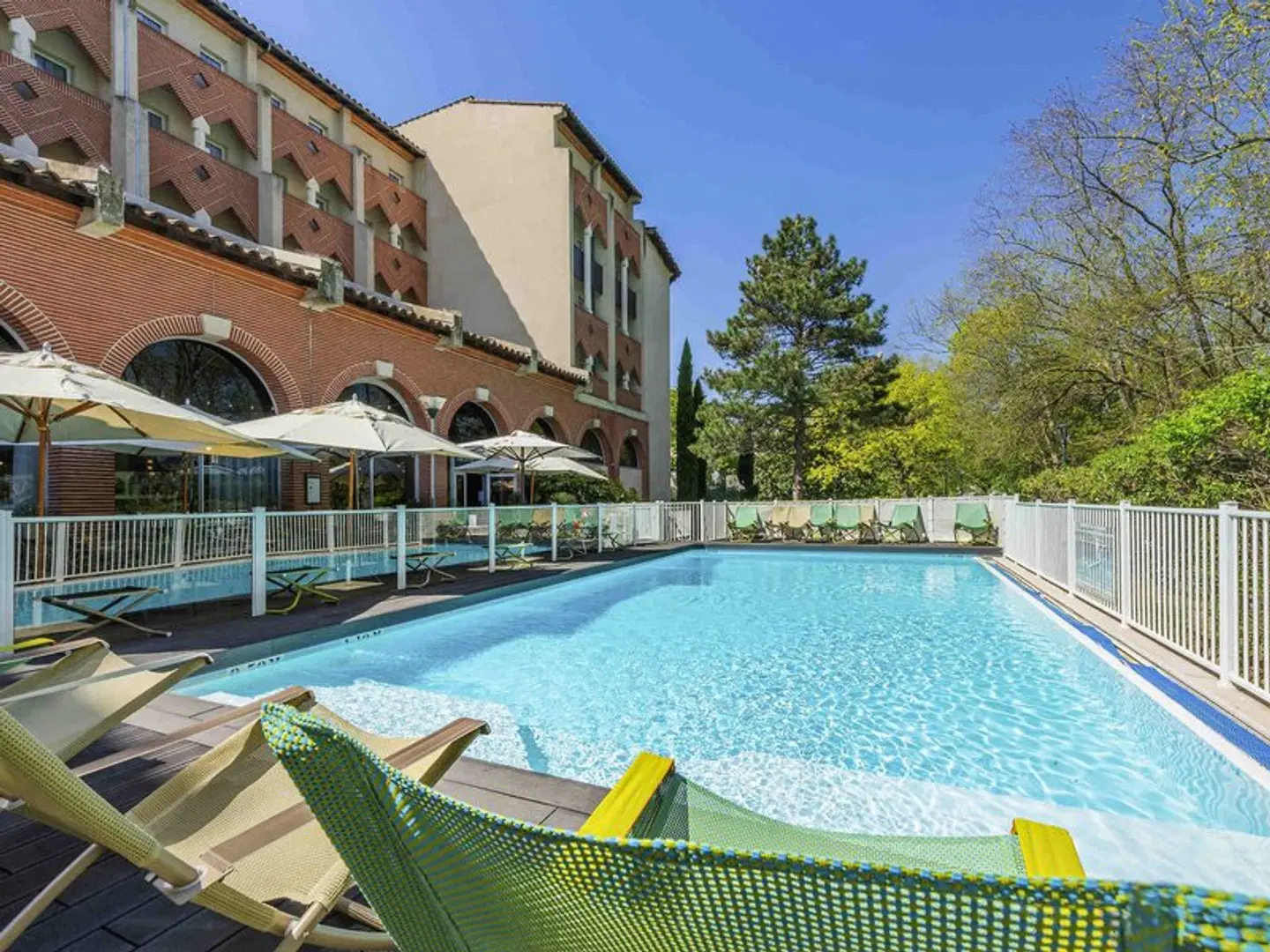 Novotel Toulouse Centre Compans Caffarelli Hotel OUTDOOR_POOL