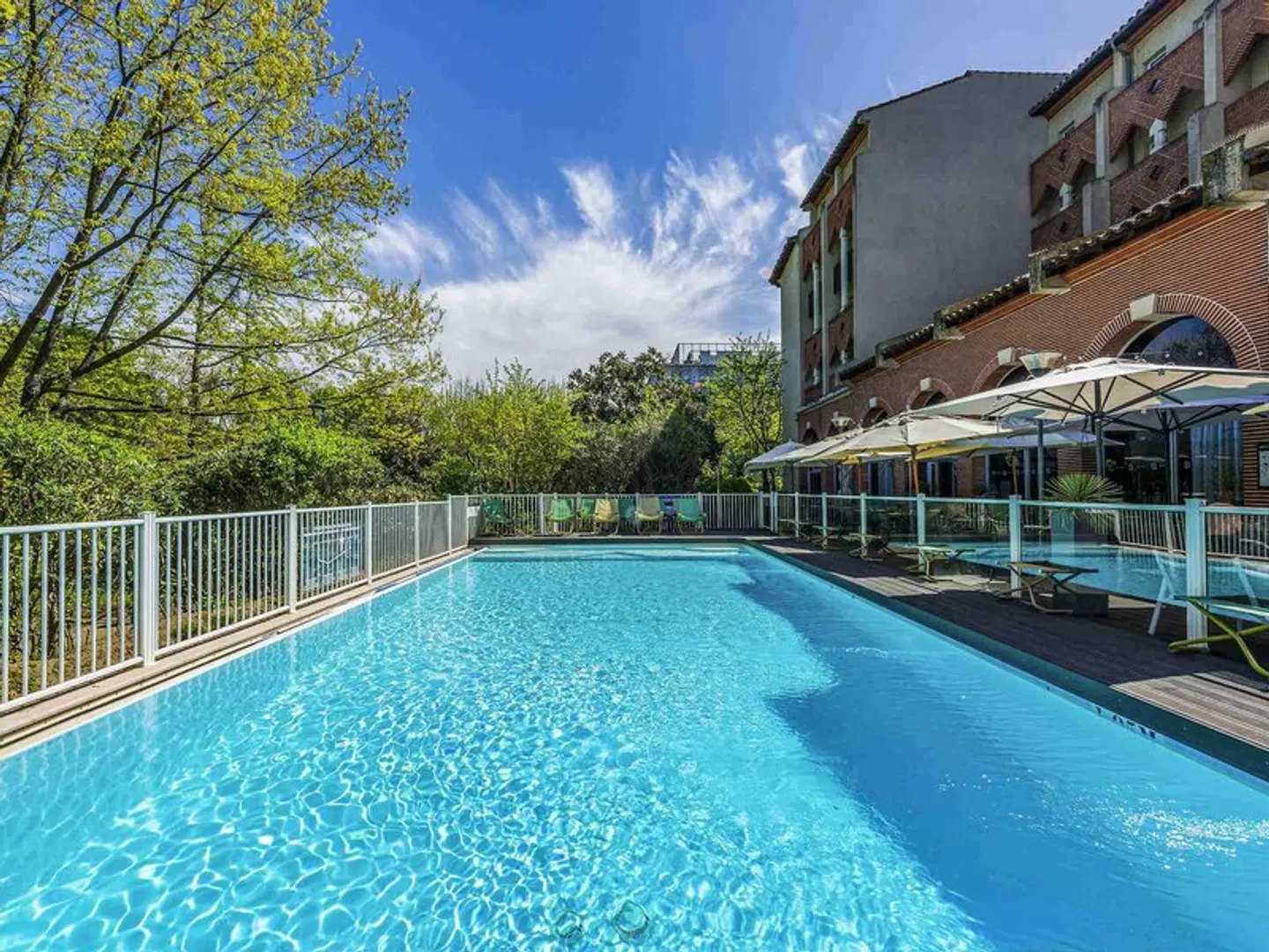 Novotel Toulouse Centre Compans Caffarelli Hotel OUTDOOR_POOL