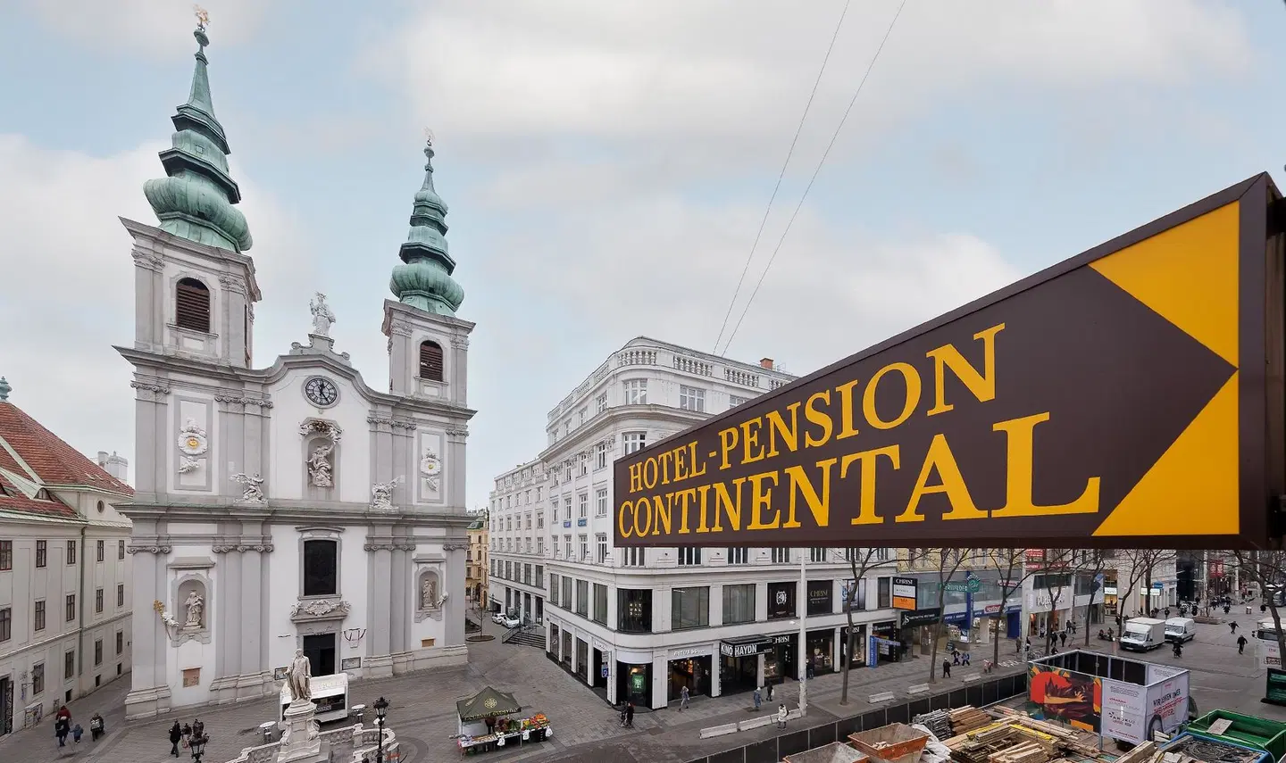 Continental EXTERIOR