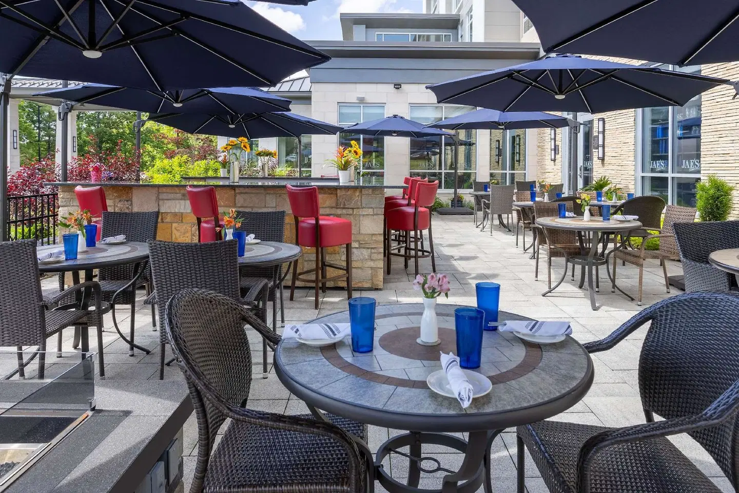 Hilton Garden Inn Lenox Pittsfield Terrasse