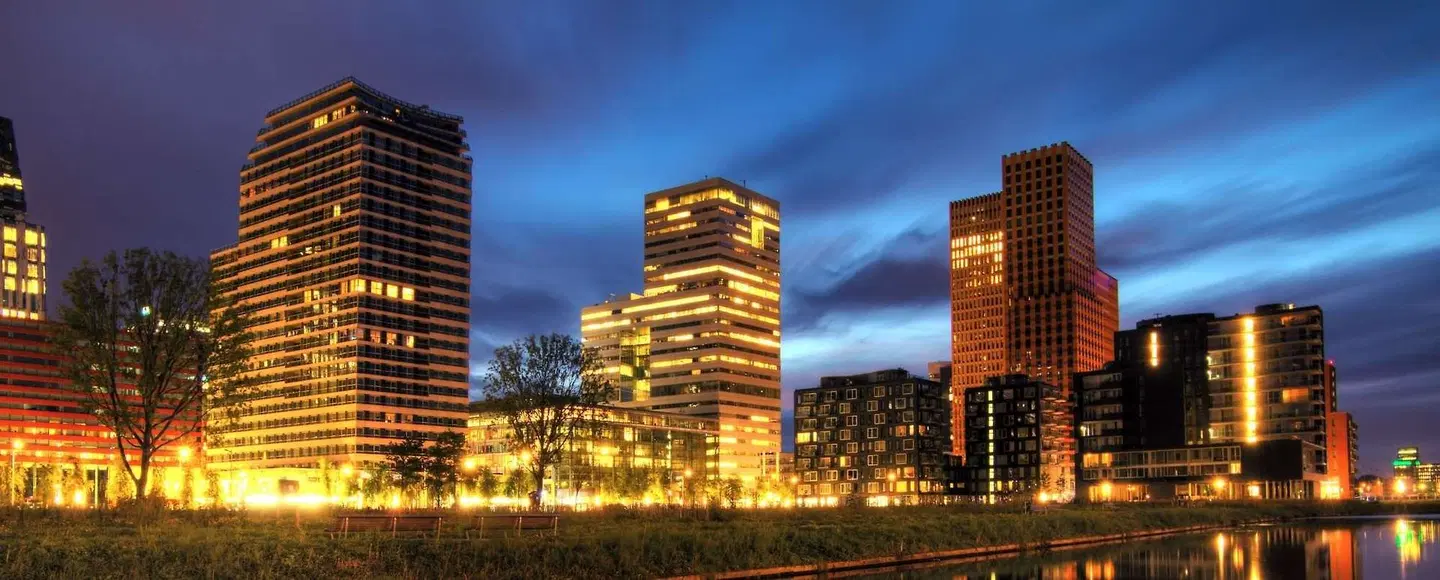 NH Amsterdam Zuid EXTERIOR