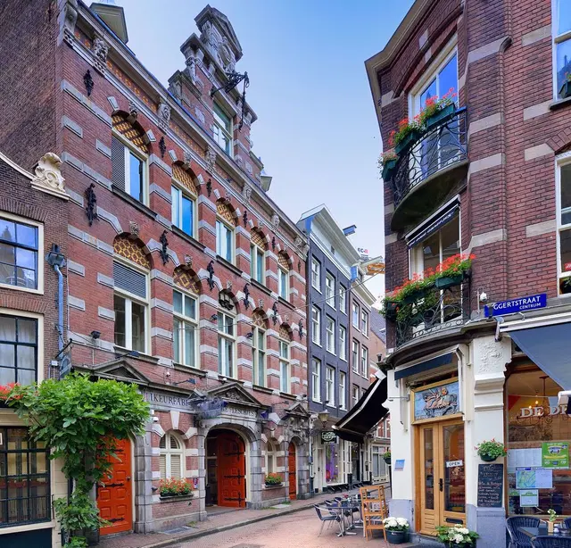 Best Western Dam Square Inn EXTERIOR