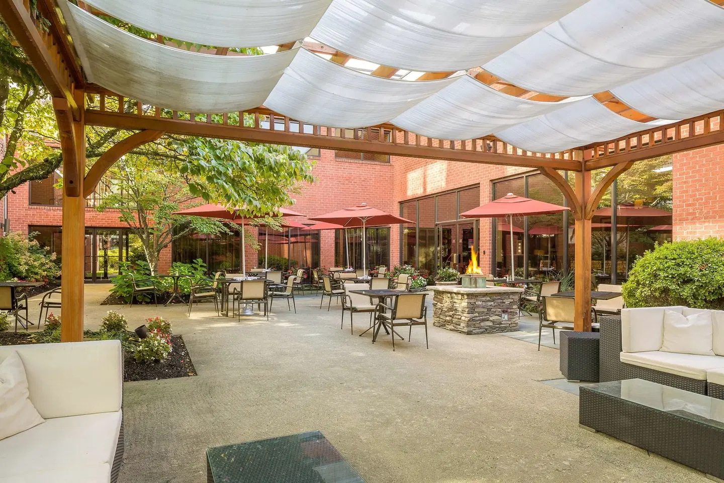 DoubleTree by Hilton Hotel Boston-Andover Terrasse