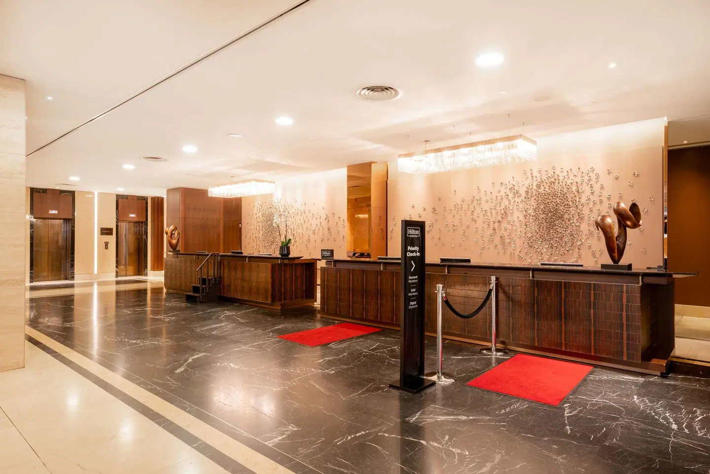 Hilton Berlin LOUNGE_LOBBY