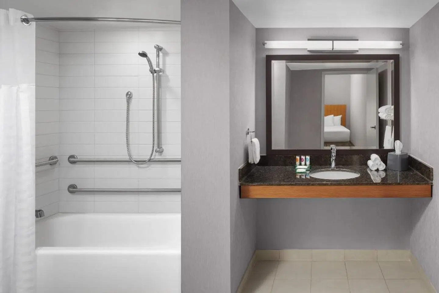 Hyatt Place Boston/Braintree Badezimmer