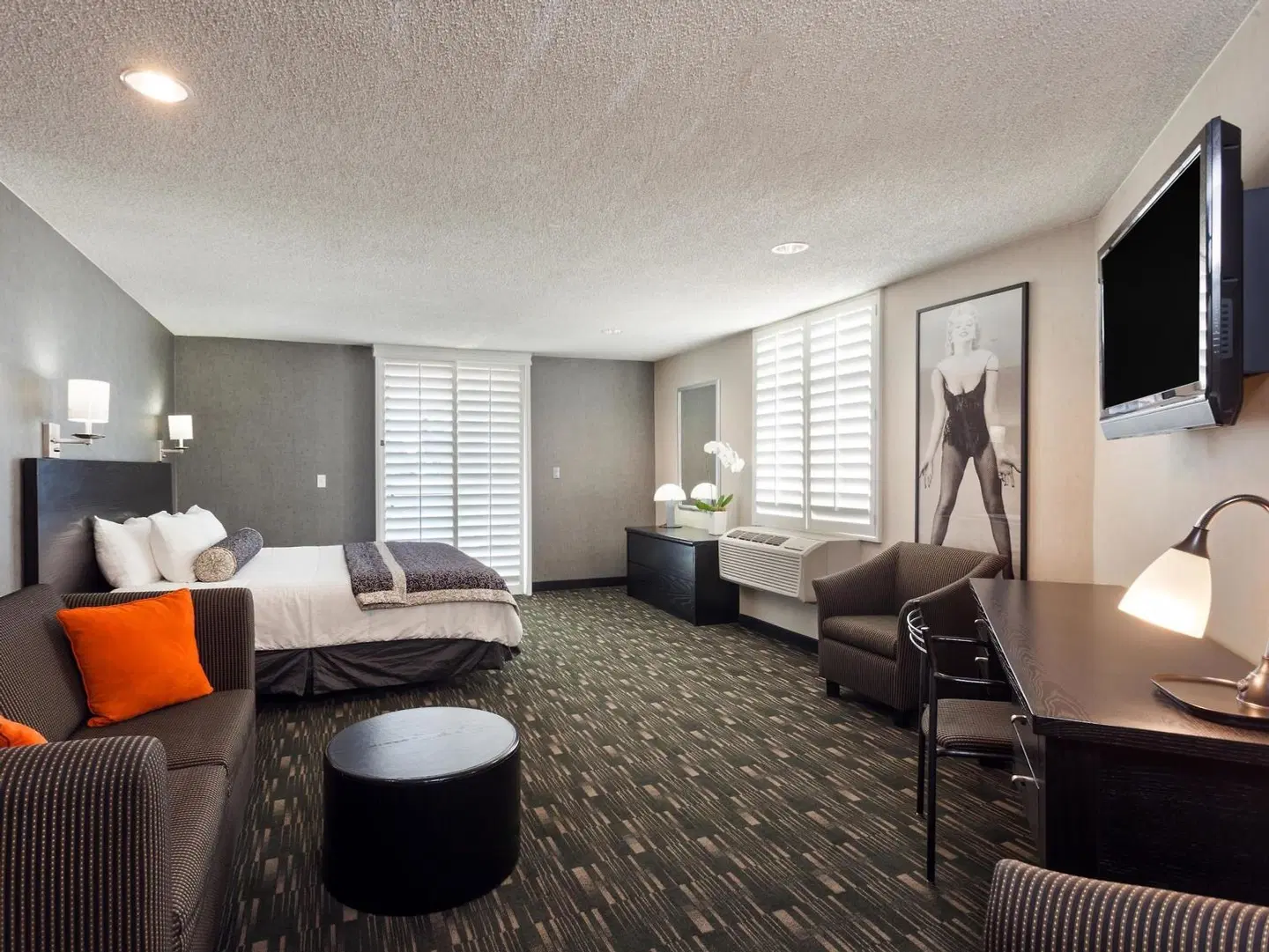 Ramada Plaza West Hollywood Hotel and Suites HEALTH_BEAUTY