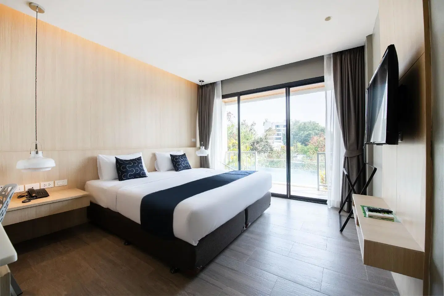 Blooming Hill Boutique Suites ROOM_EXAMPLE