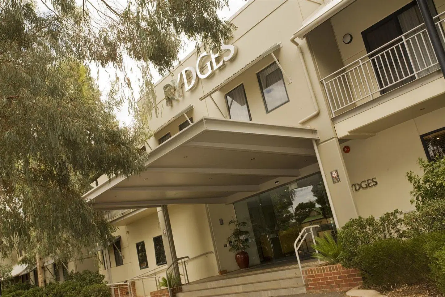 Rydges Kalgoorlie Resort and Spa EXTERIOR