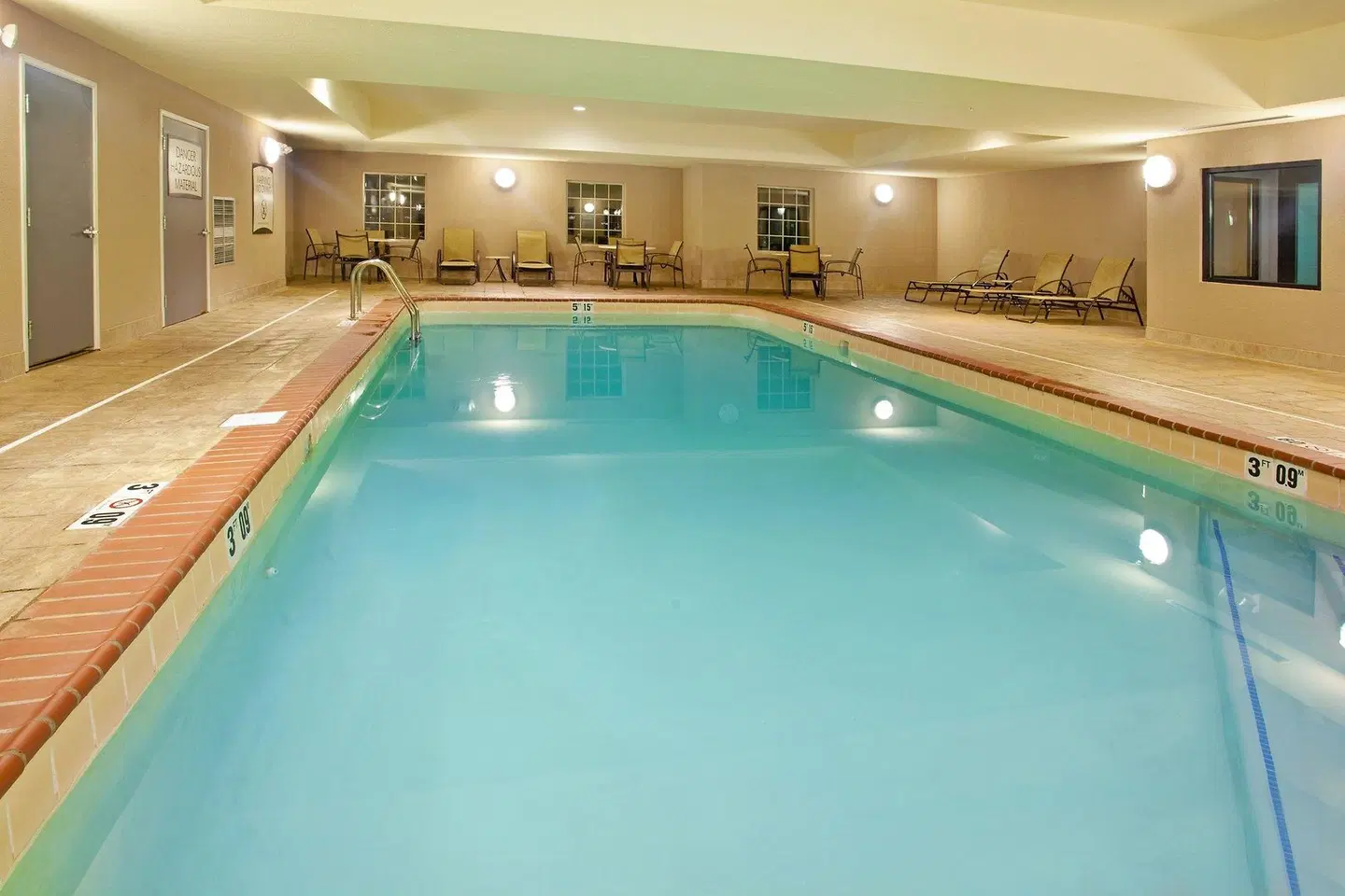 Staybridge Suites Elkhart North by IHG Hallenbad