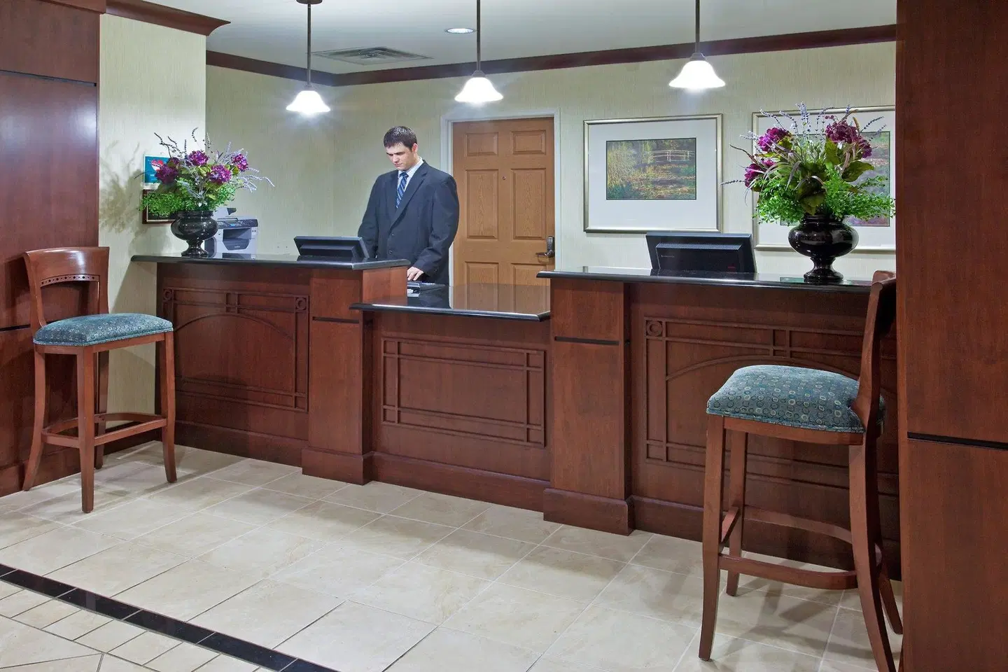 Staybridge Suites Elkhart North by IHG LOUNGE_LOBBY