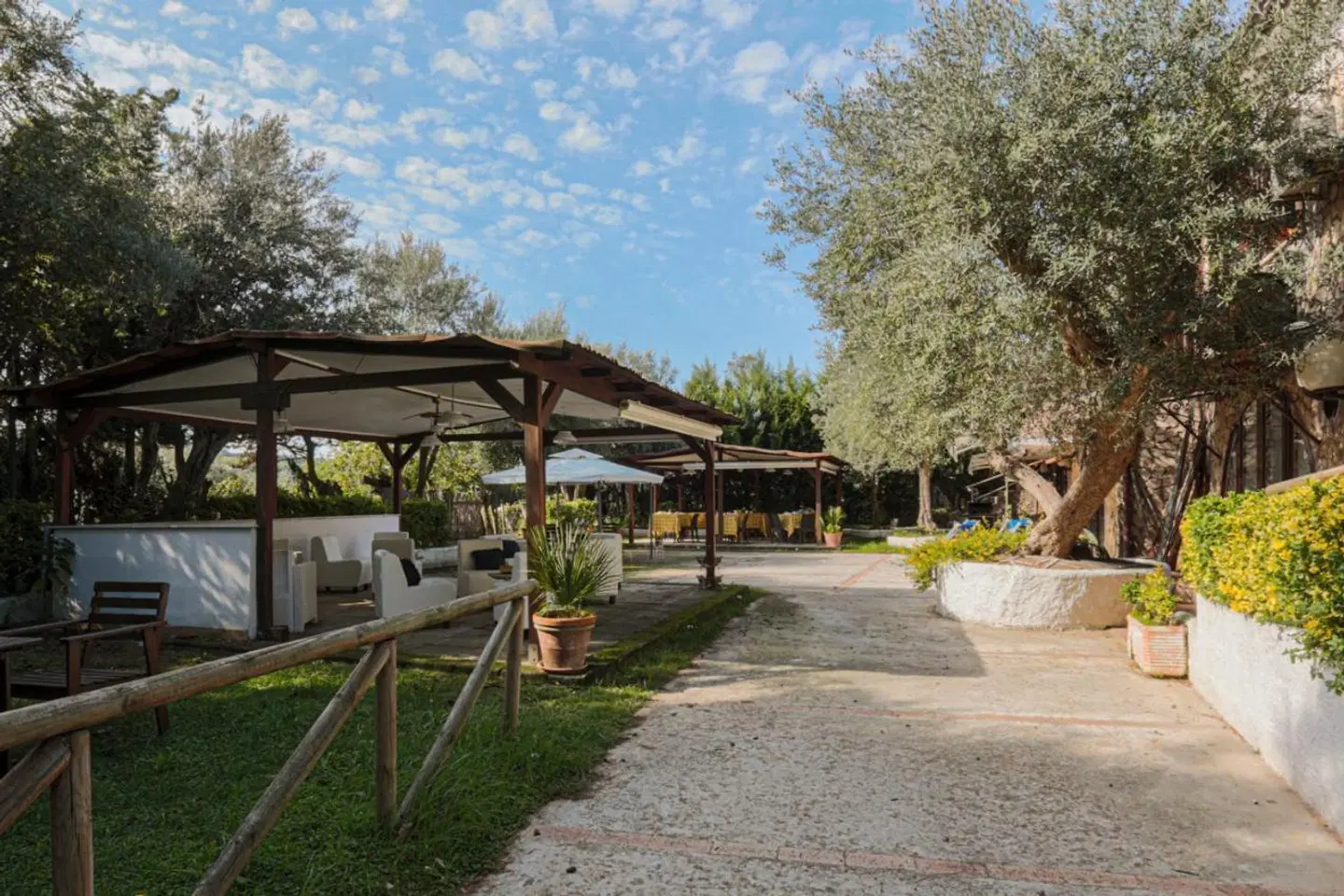 Relais Il Frantoio Garten
