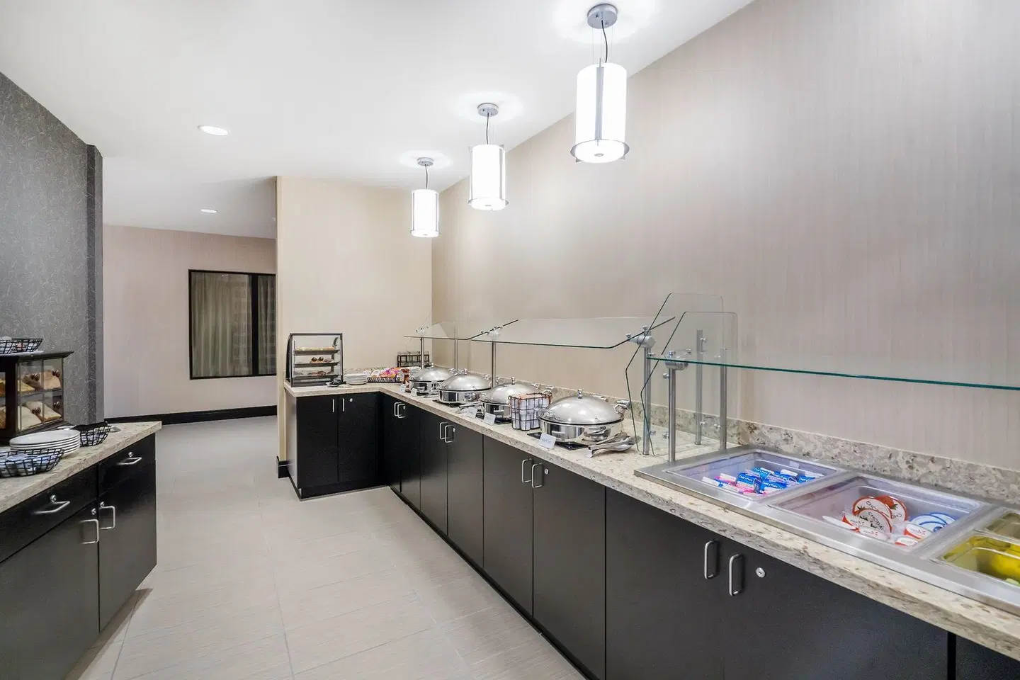 Holiday Inn Terre Haute by IHG Badezimmer