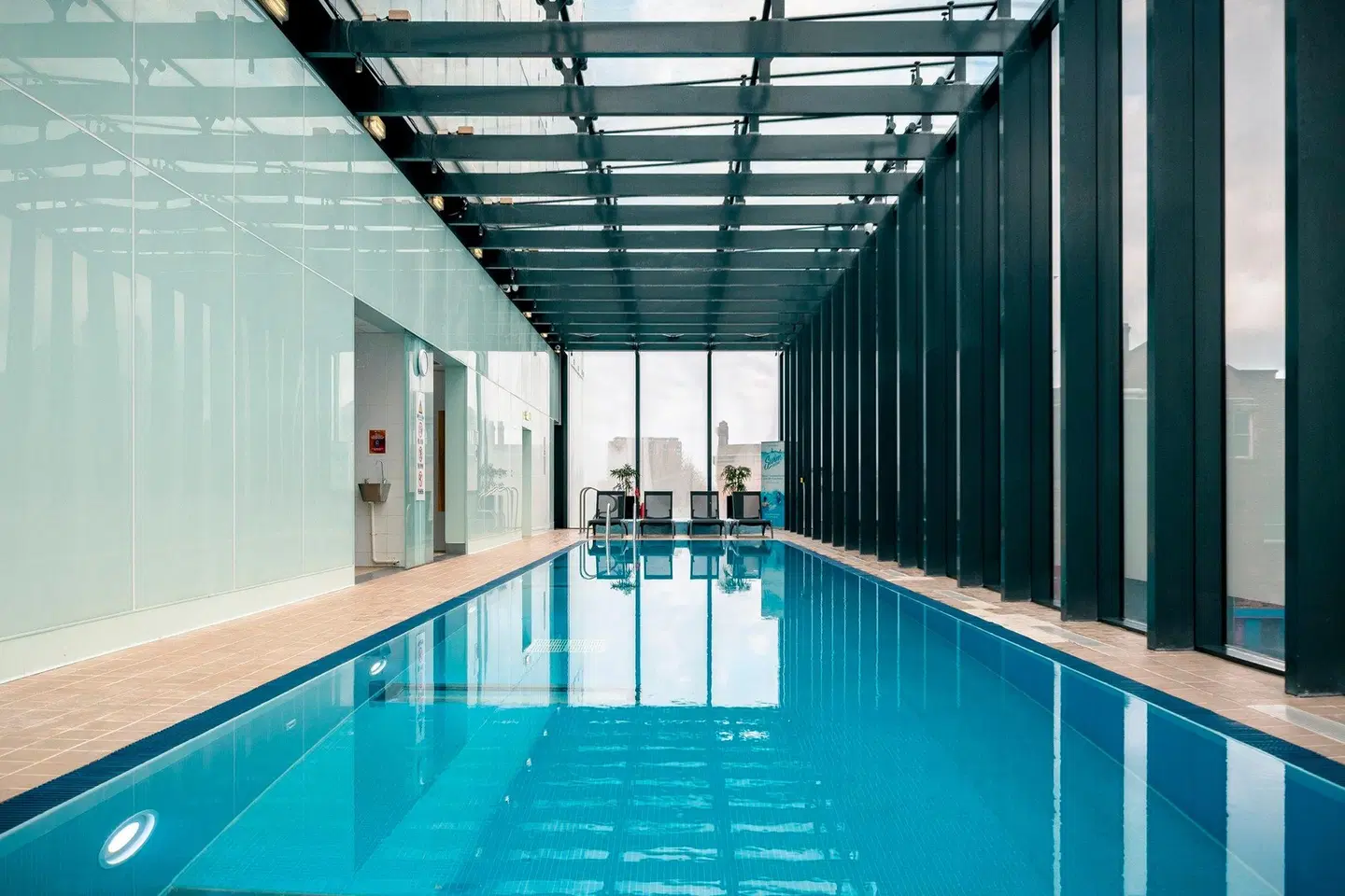 Hilton Manchester Deansgate Hallenbad