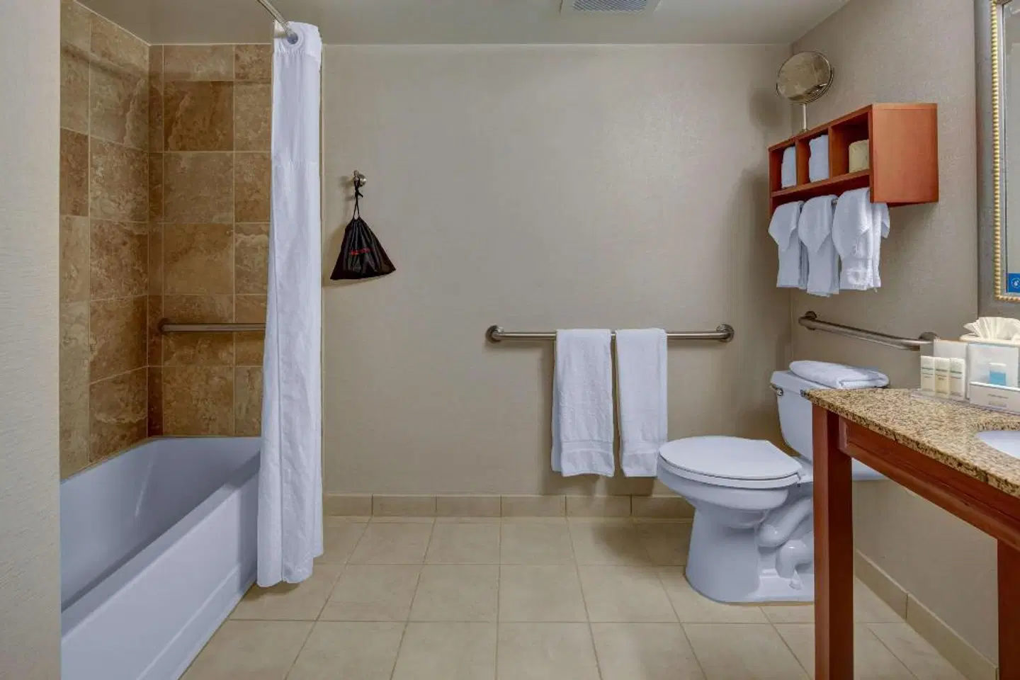 Hampton Inn Miami-Coconut Grove/Coral Gables Badezimmer