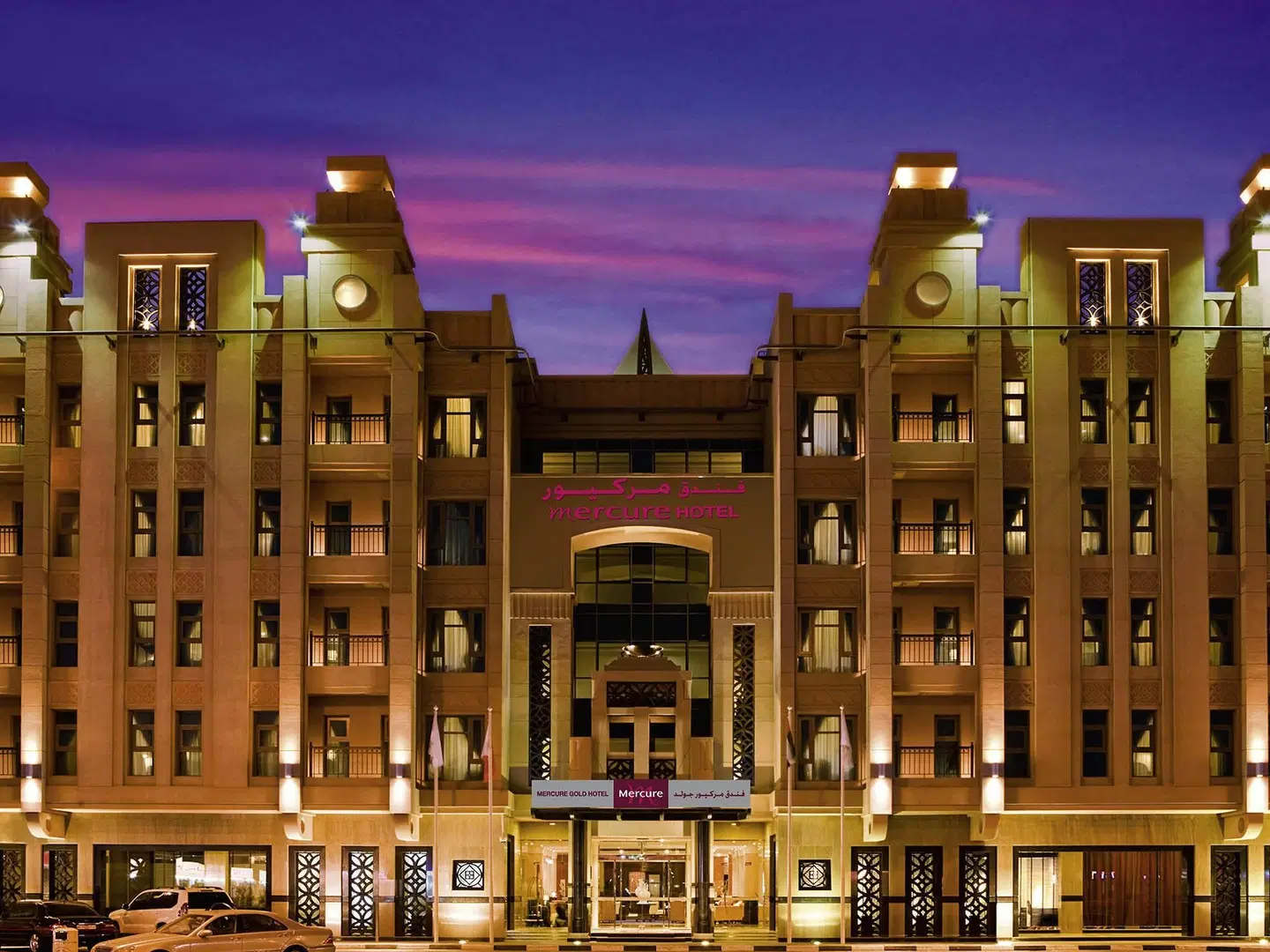 Mercure Gold Hotel Al Mina Road Dubai EXTERIOR