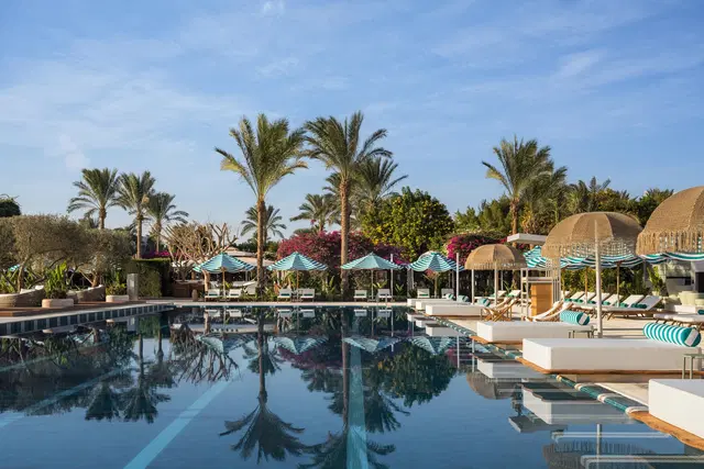 Desert Rose OUTDOOR_POOL