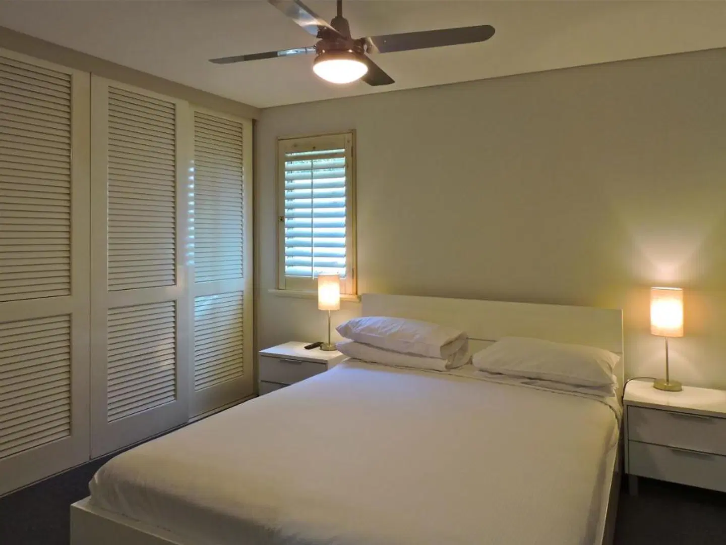 Seashells Scarborough Beach HEALTH_BEAUTY
