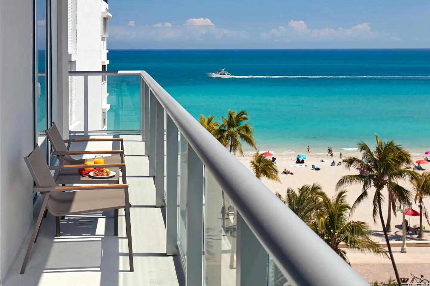 Costa Hollywood Beach Resort Strand