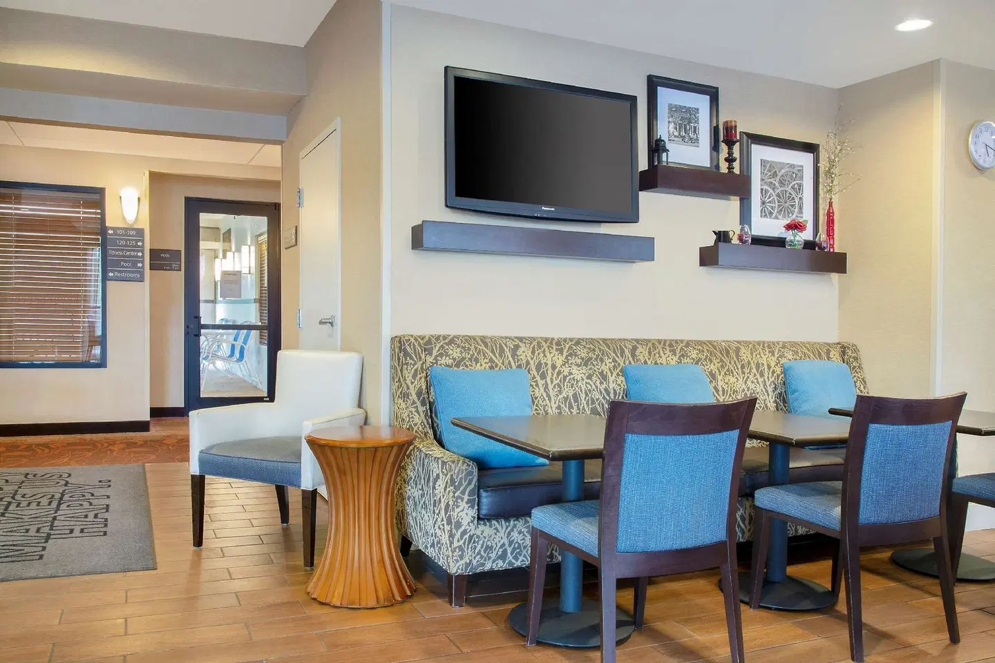 Hampton Inn Merrillville ROOM_EXAMPLE