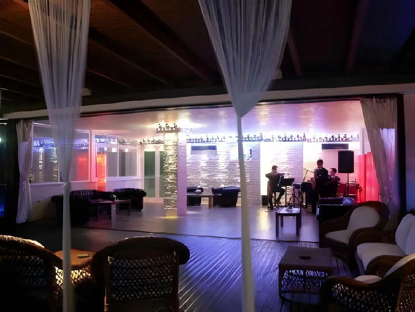 Hotel Ambassador Bar