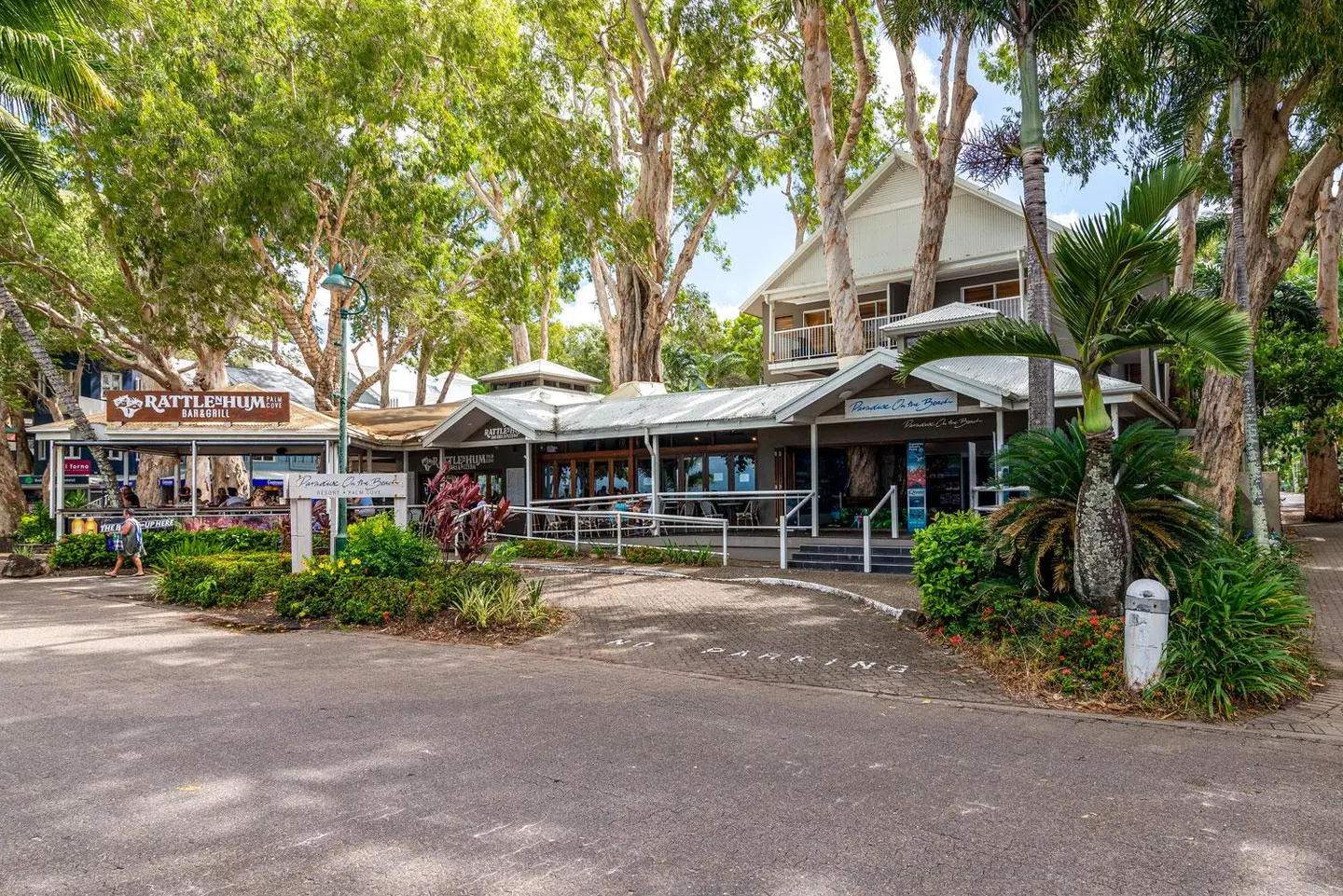 Paradise On The Beach Resort EXTERIOR