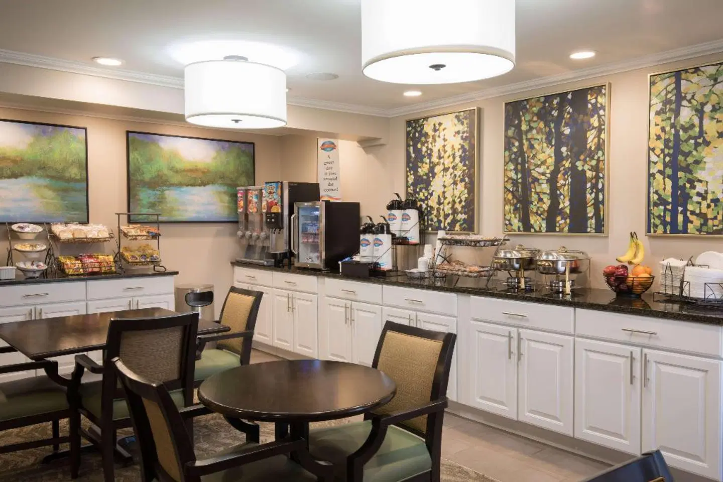 Baymont by Wyndham Detroit Airport/Romulus Bar