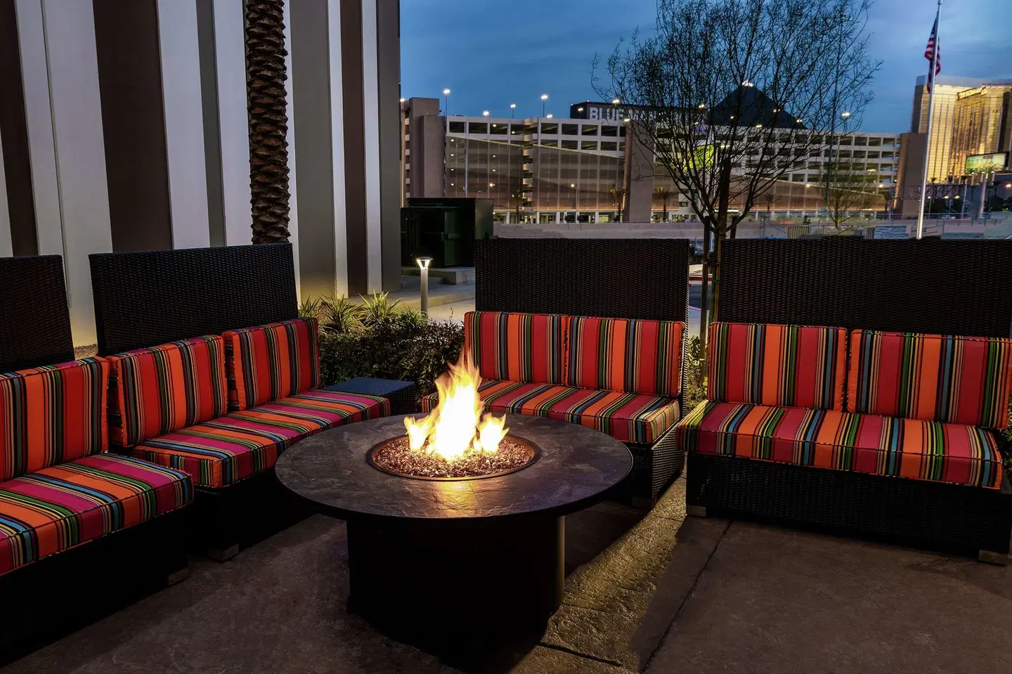 Home2 Suites by Hilton Las Vegas Stadium District Terrasse
