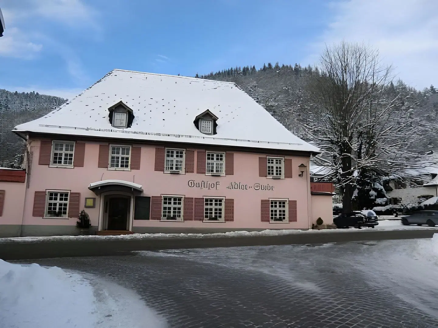 Adler-Stube EXTERIOR