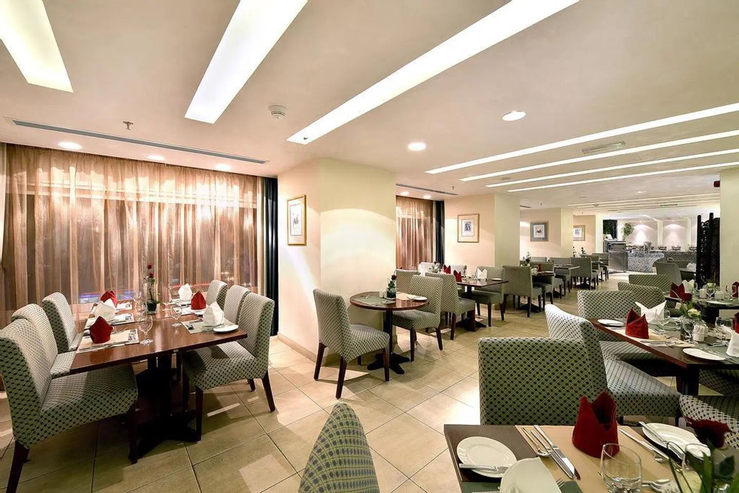 City Seasons Al Hamra Abu Dhabi Restaurant