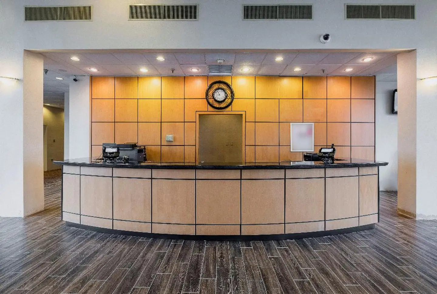 Red Roof Inn & Suites Mt Holly - McGuire AFB LOUNGE_LOBBY