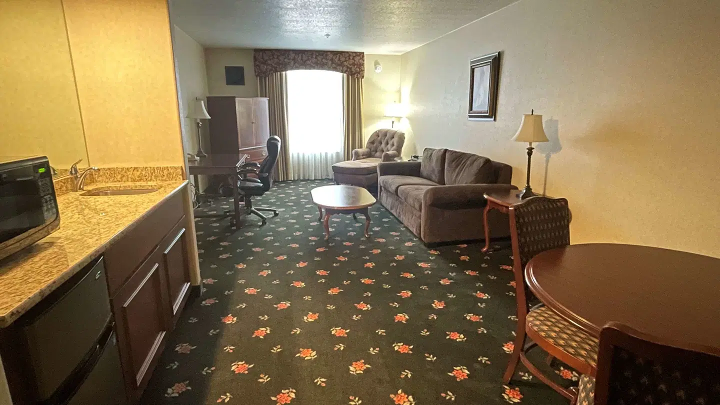 SureStay Hotel by Best Western Eureka ROOM_EXAMPLE