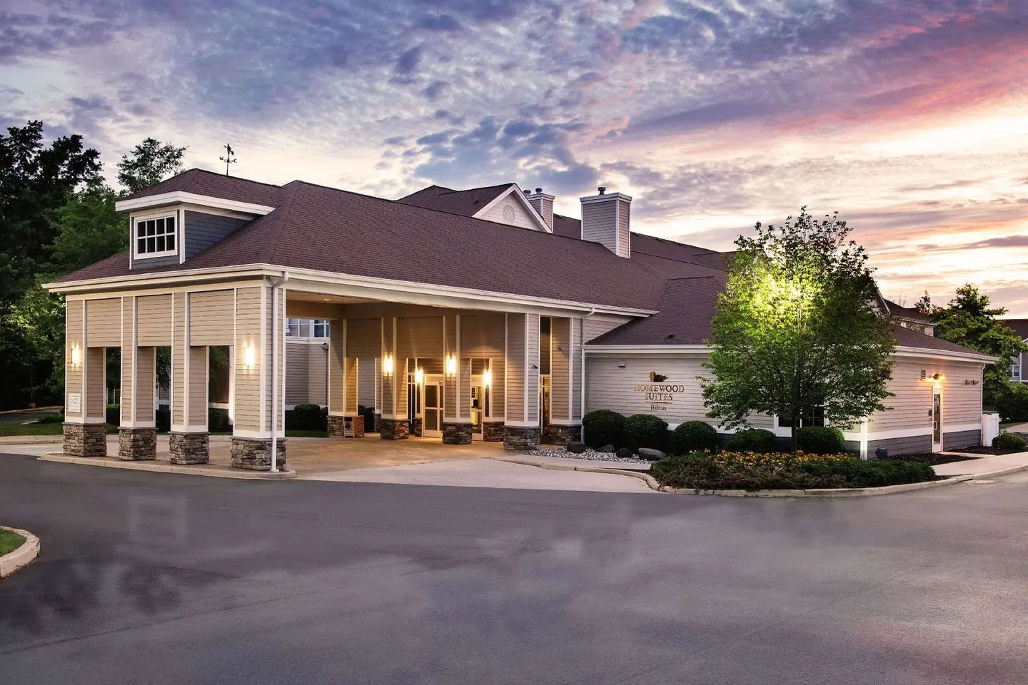 Homewood Suites by Hilton Mount Laurel EXTERIOR