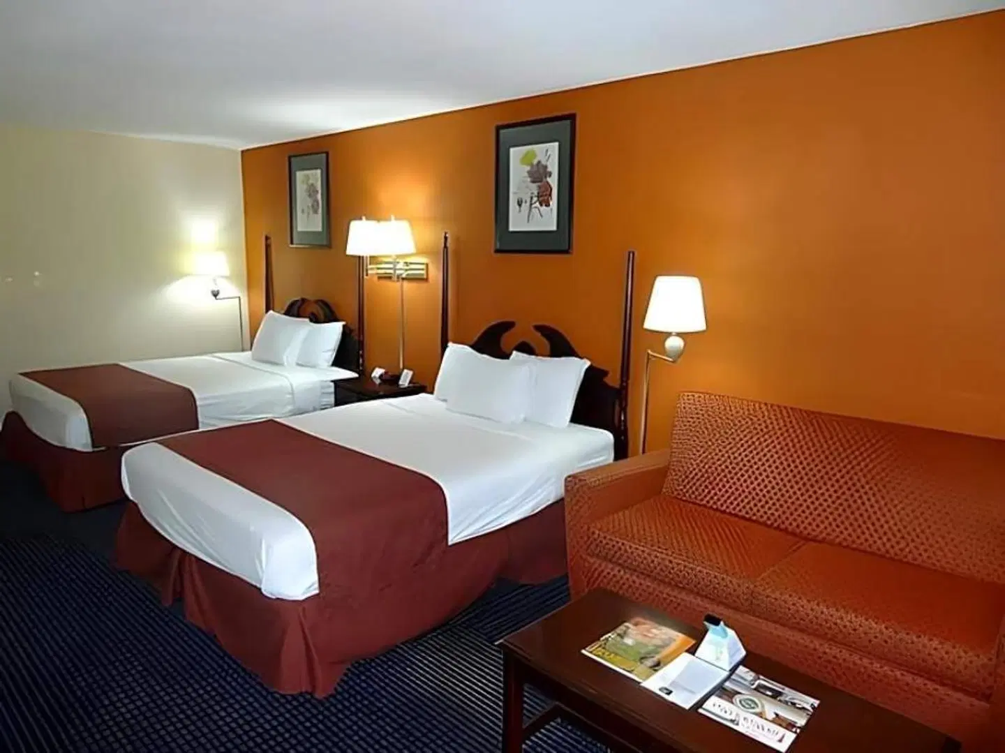 Red Carpet Inn - Newark Airport ROOM_EXAMPLE