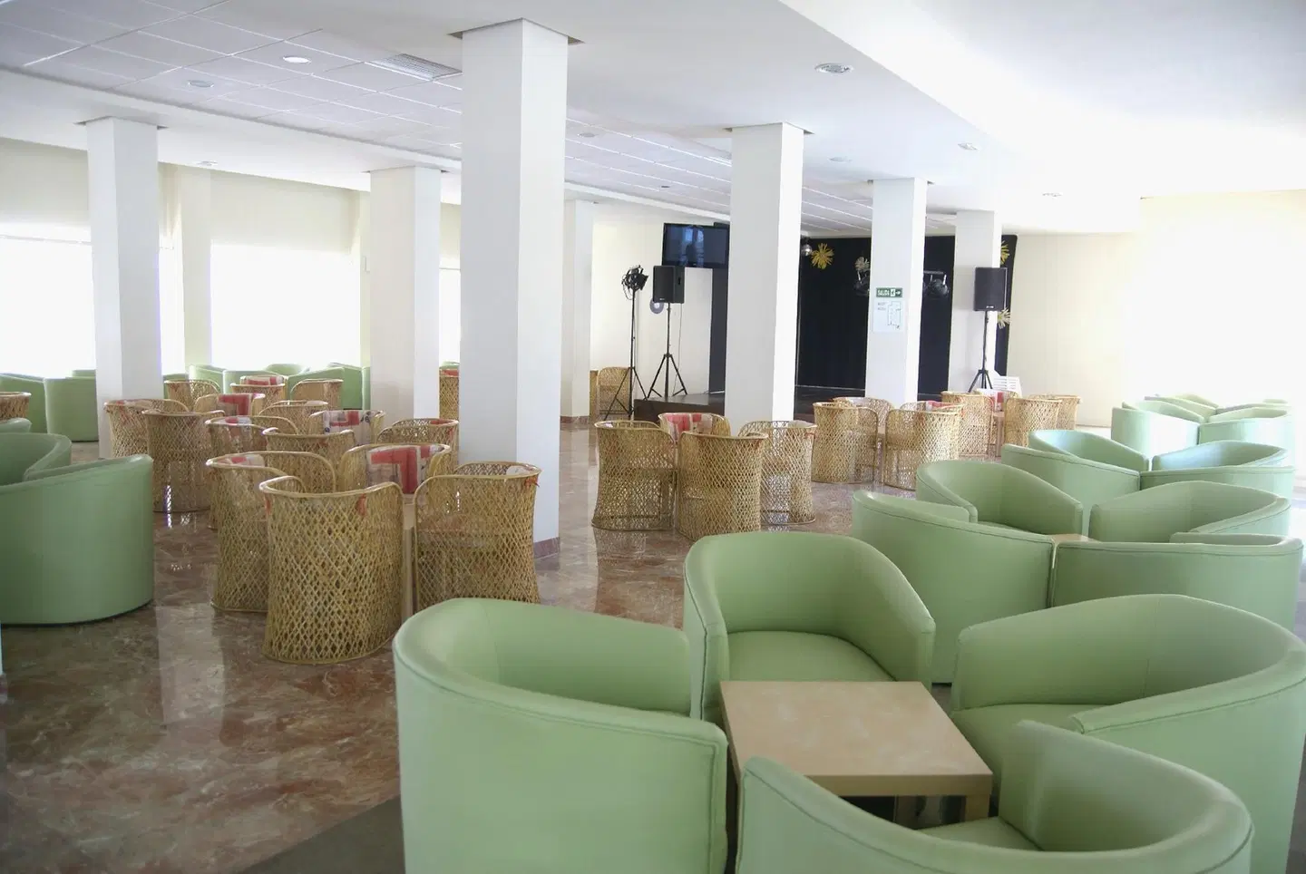 THB San Fermín LOUNGE_LOBBY
