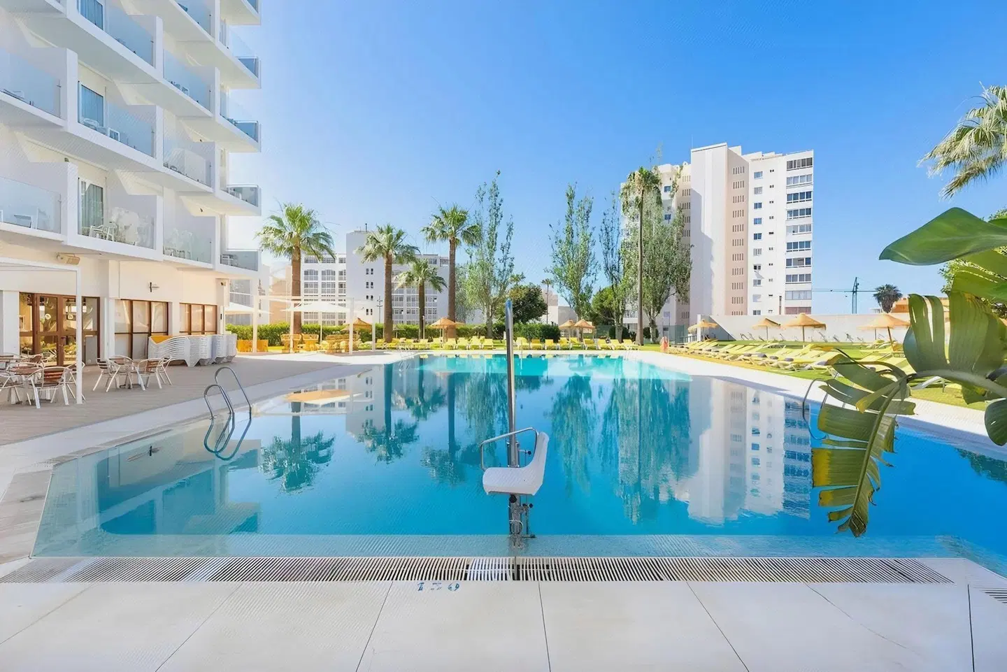 THB San Fermín OUTDOOR_POOL
